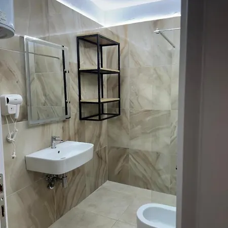 Mm 3* Sarandë