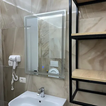 Mm 3* Sarandë