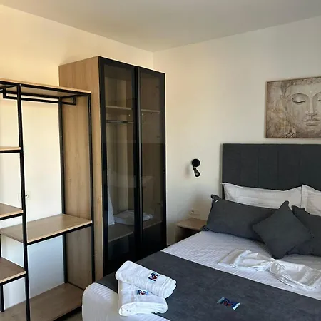 Bed & Breakfast Mm 3*