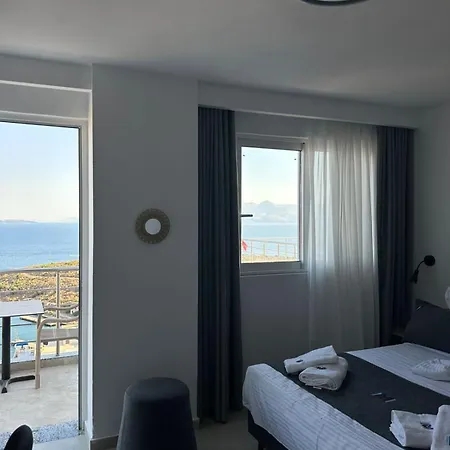 Frühstückspension Mm Sarandë