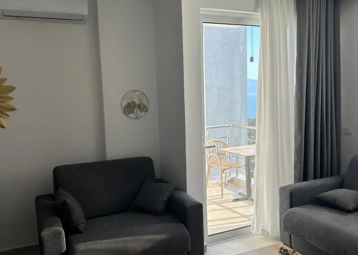 Mm 3* Σαράντα