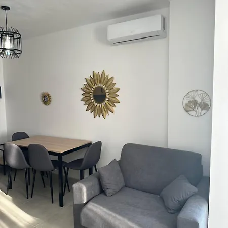 Mm فندق مبيت وإفطار 3*